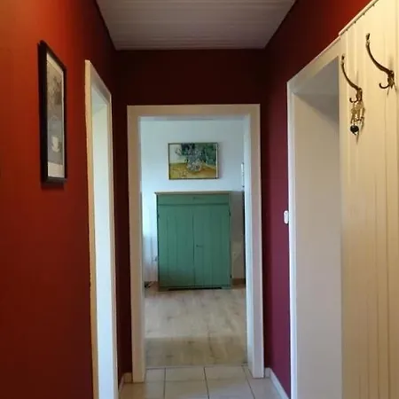 Renovierte Ferienwohnung In Mit Garten Und Grill Apartment *